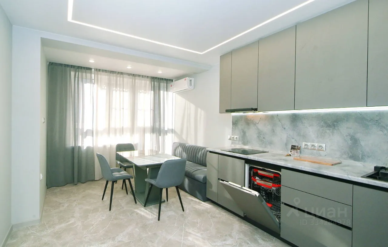 2-комн. квартира, 65 м², 11/24 этаж