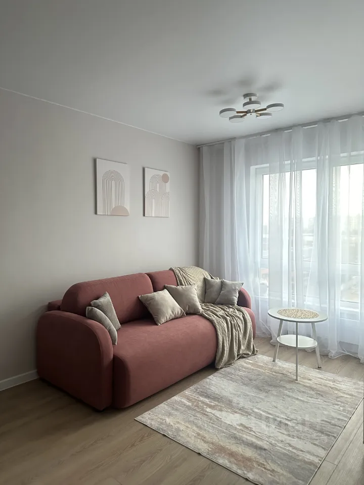2-комн. квартира, 52 м², 8/23 этаж