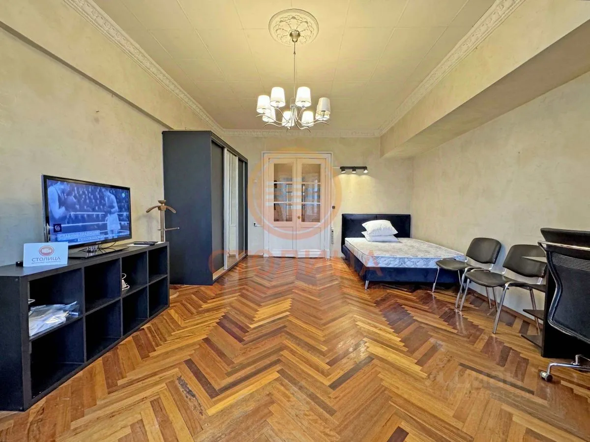 1-комн. квартира, 53 м², 8/8 этаж