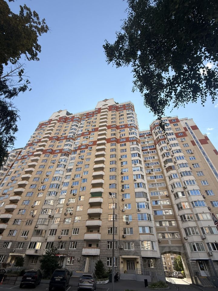 3-комн. квартира, 75 м², 16/17 этаж