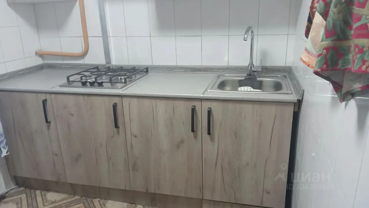 2-комн. квартира, 47 м², 1/9 этаж