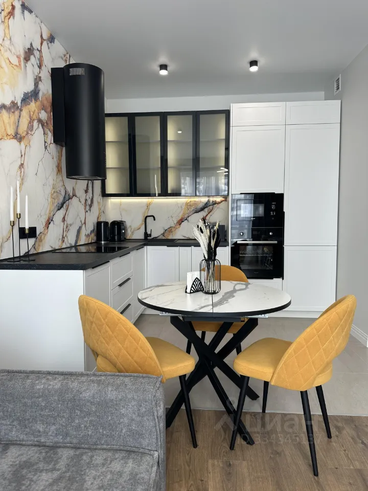 2-комн. квартира, 40,7 м², 13/20 этаж