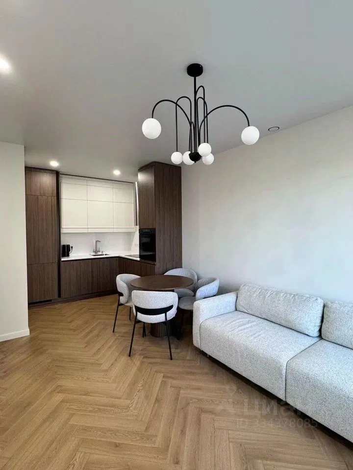 2-комн. квартира, 40 м², 5/18 этаж
