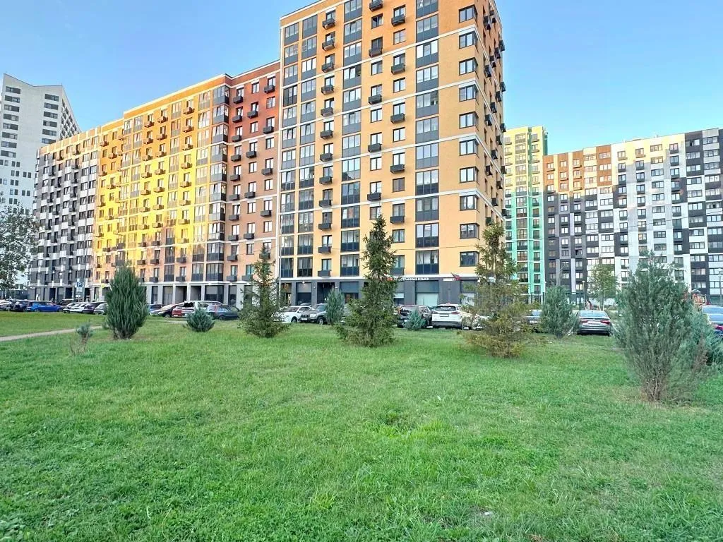 2-комн. квартира, 57 м², 5/19 этаж