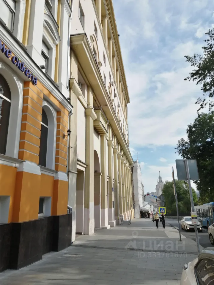 3-комн. квартира, 101 м², 3/8 этаж