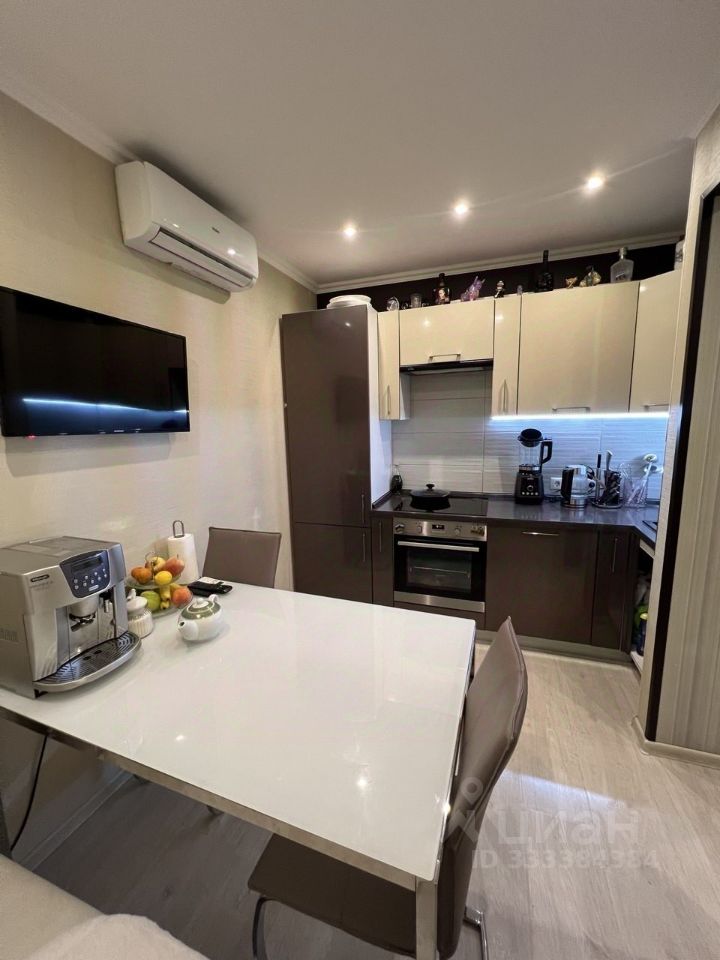 2-комн. квартира, 51 м², 12/16 этаж