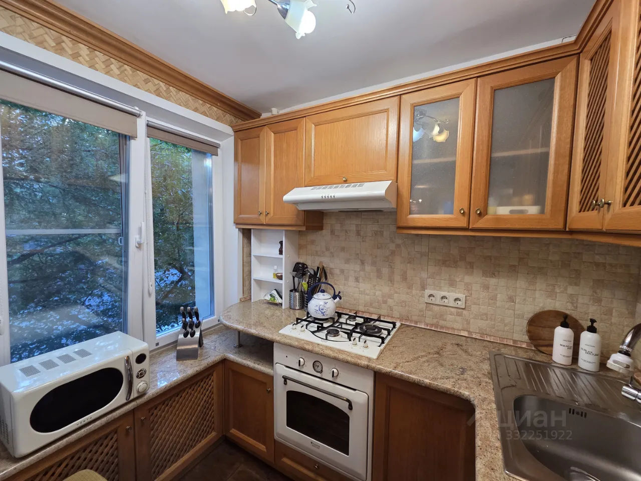 Студия, 44 м², 3/5 этаж