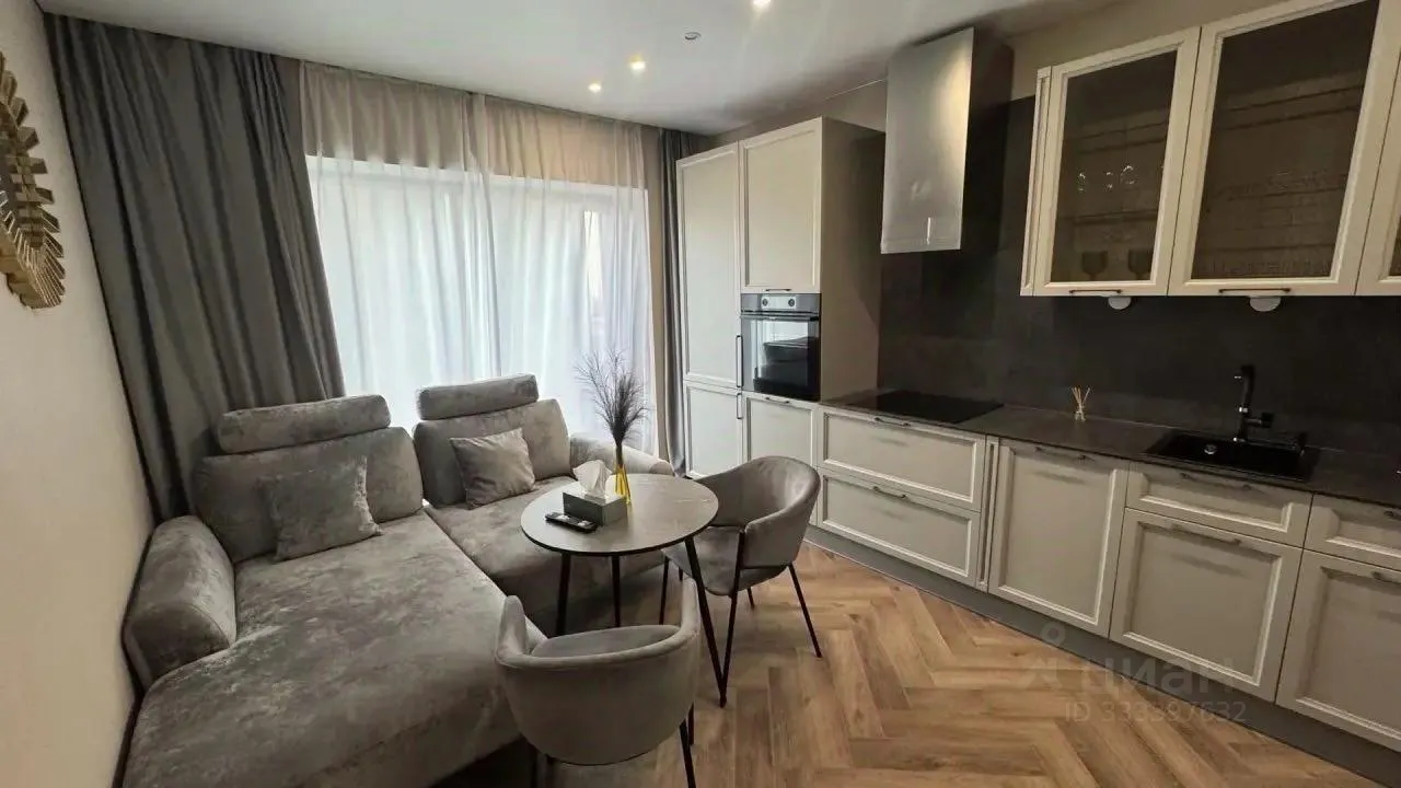 1-комн. квартира, 38 м², 2/20 этаж