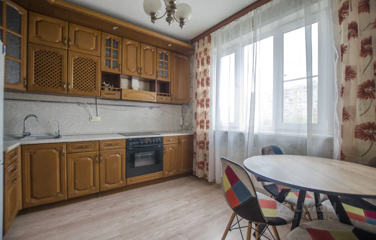 3-комн. квартира, 76 м², 8/17 этаж
