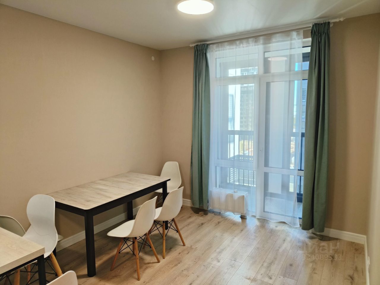 2-комн. квартира, 57,8 м², 7/32 этаж
