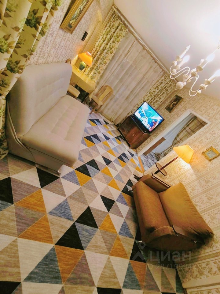 2-комн. квартира, 50 м², 2/5 этаж