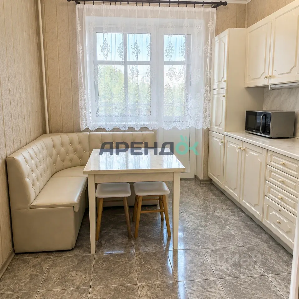 2-комн. квартира, 55 м², 4/12 этаж