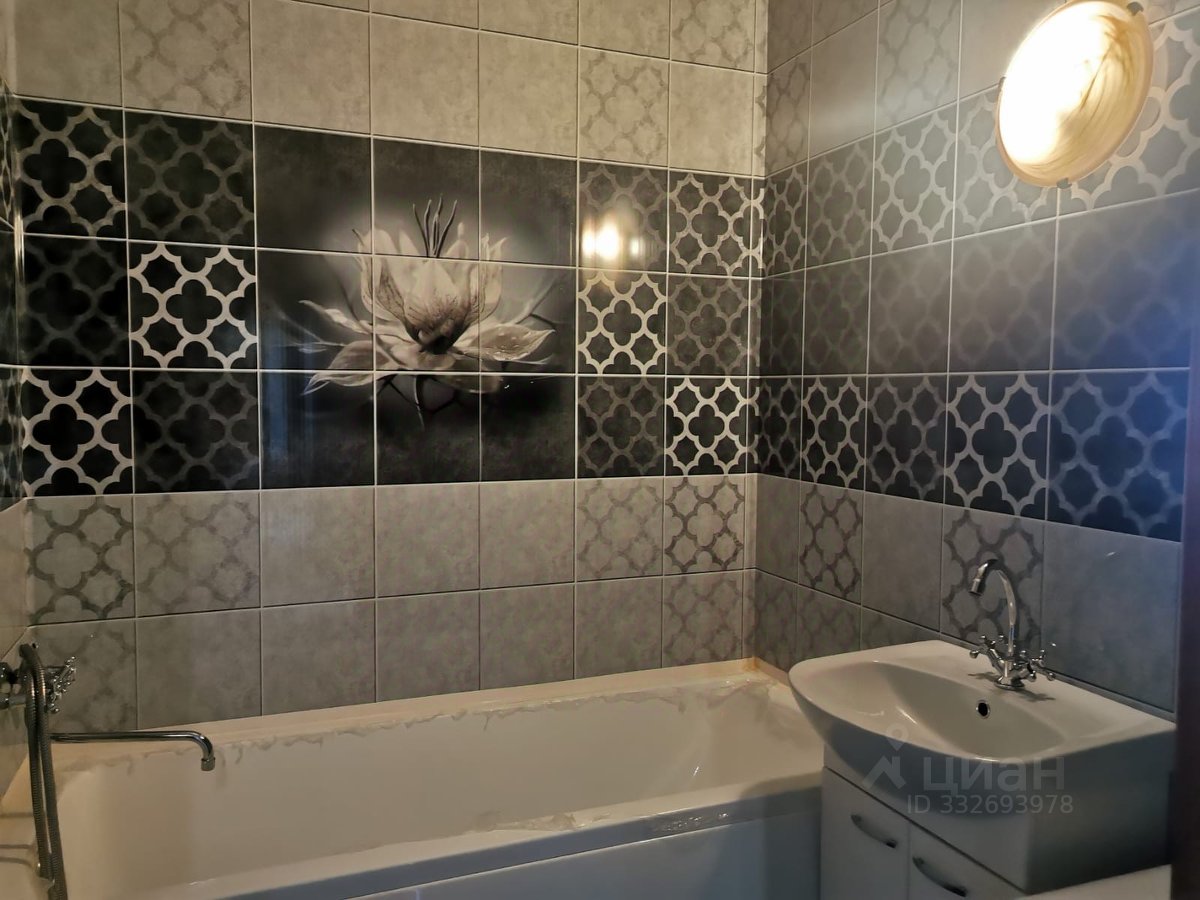 2-комн. квартира, 60 м², 2/19 этаж