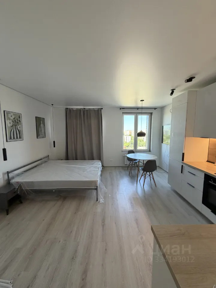 Студия, 33 м², 21/27 этаж