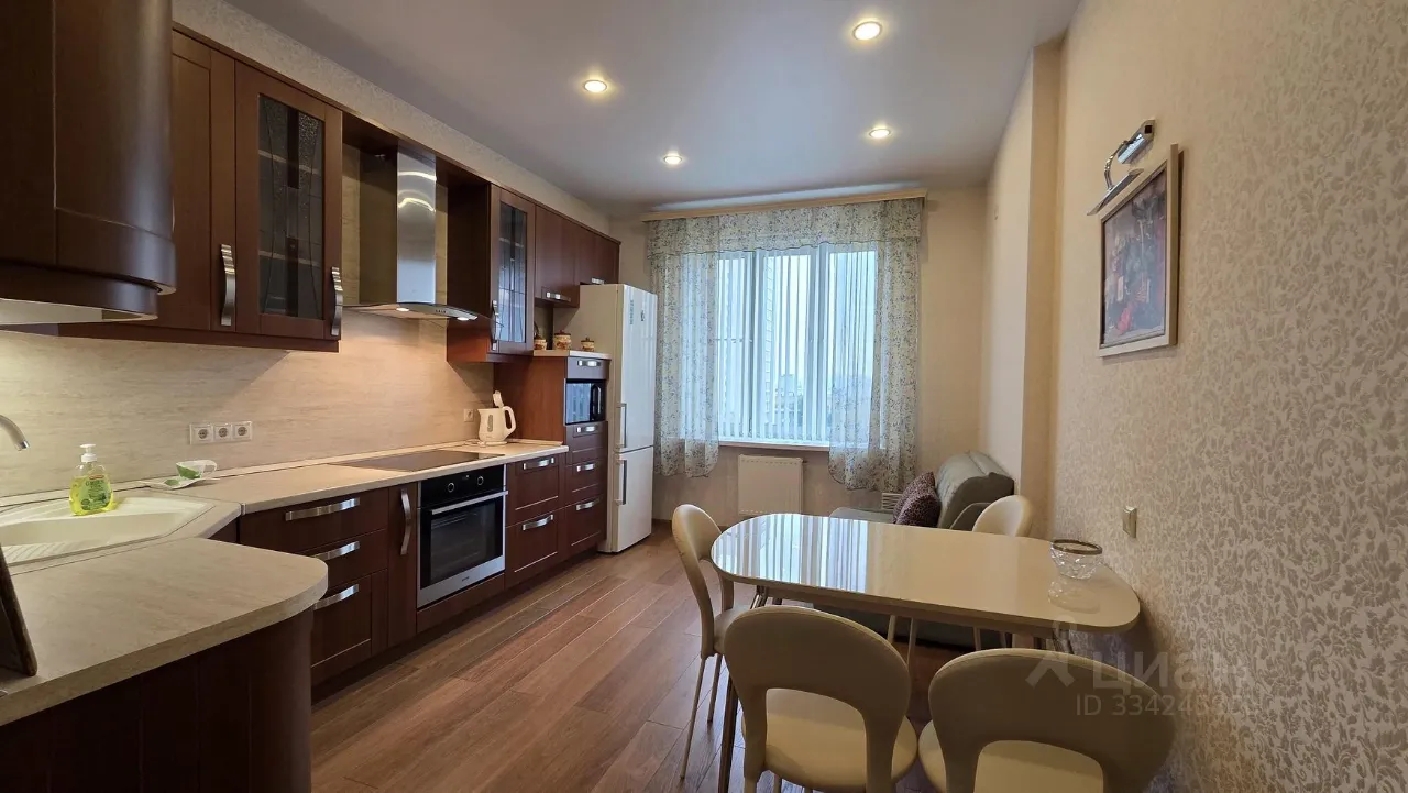 1-комн. квартира, 52 м², 9/17 этаж