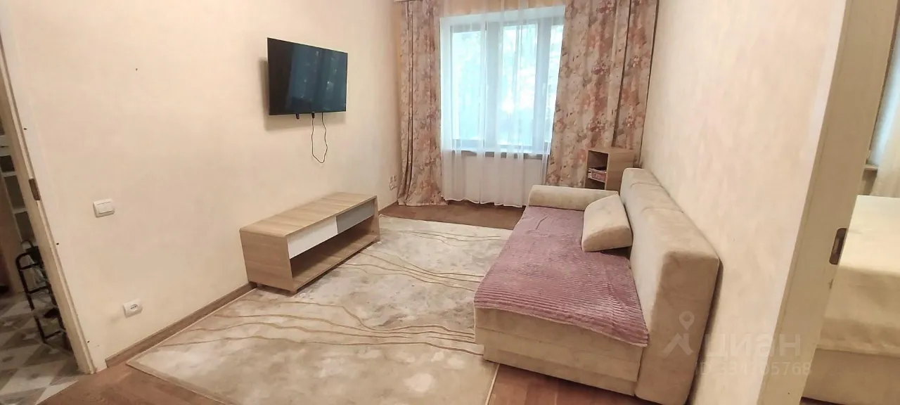 3-комн. квартира, 54 м², 2/8 этаж