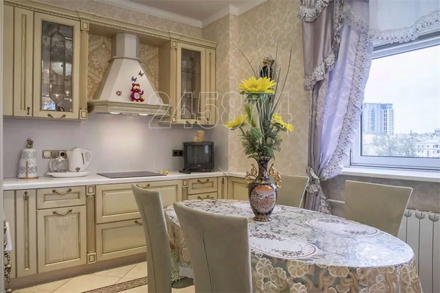 2-комн. квартира, 65 м², 5/17 этаж