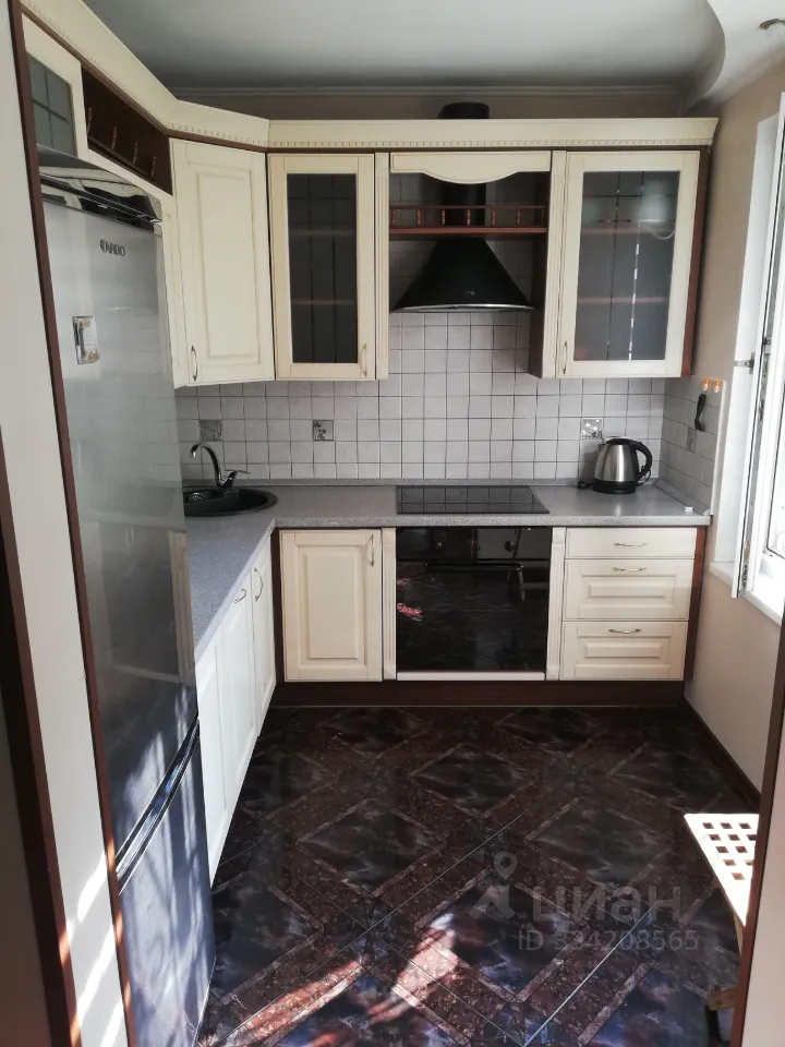 3-комн. квартира, 68 м², 2/9 этаж