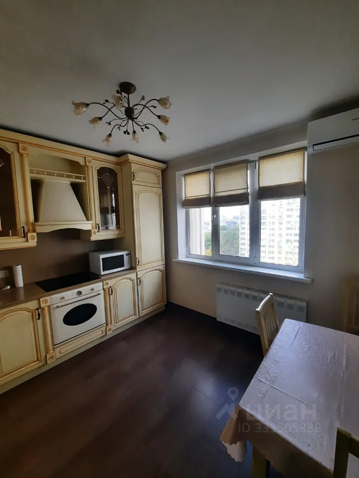 3-комн. квартира, 80 м², 10/22 этаж
