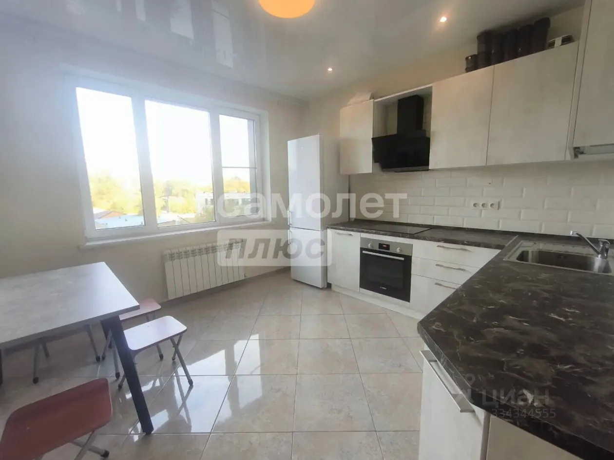 2-комн. квартира, 61,4 м², 4/32 этаж