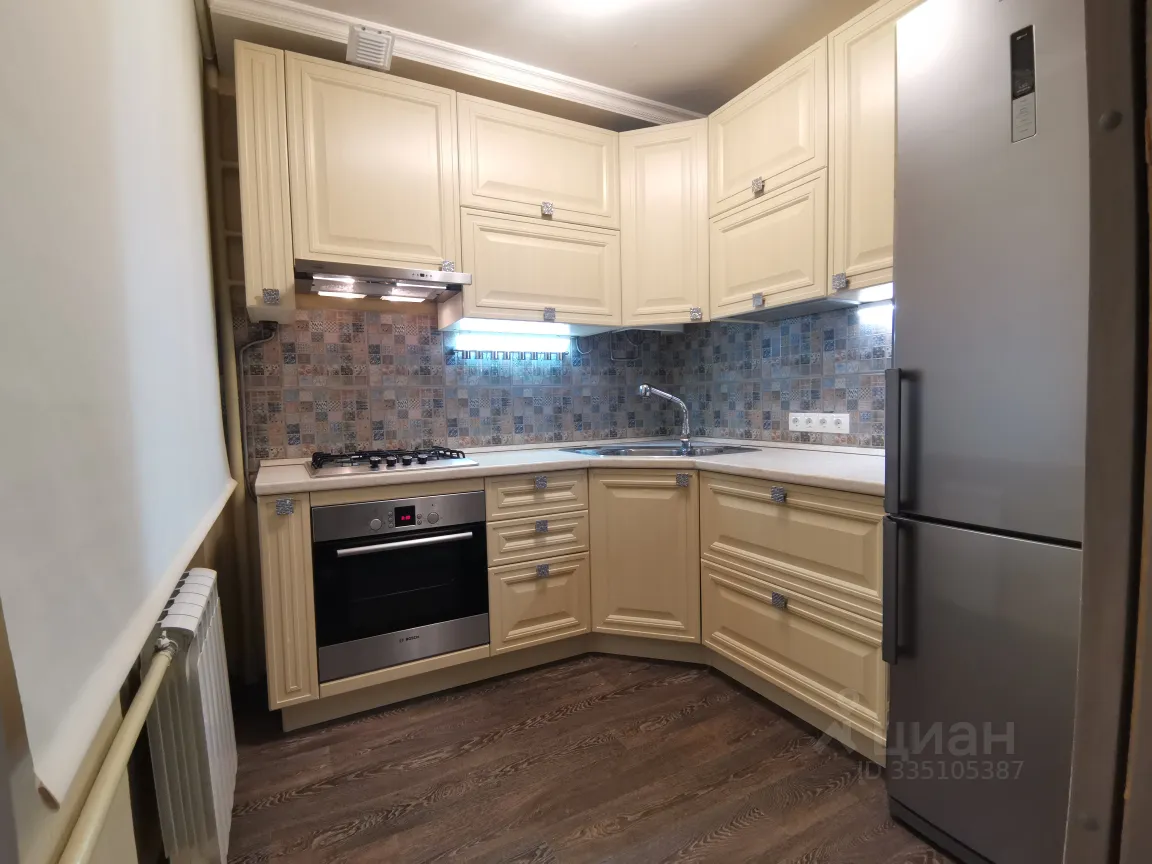 2-комн. квартира, 43 м², 2/5 этаж