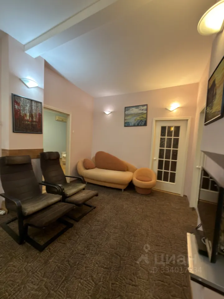 3-комн. квартира, 80 м², 3/6 этаж