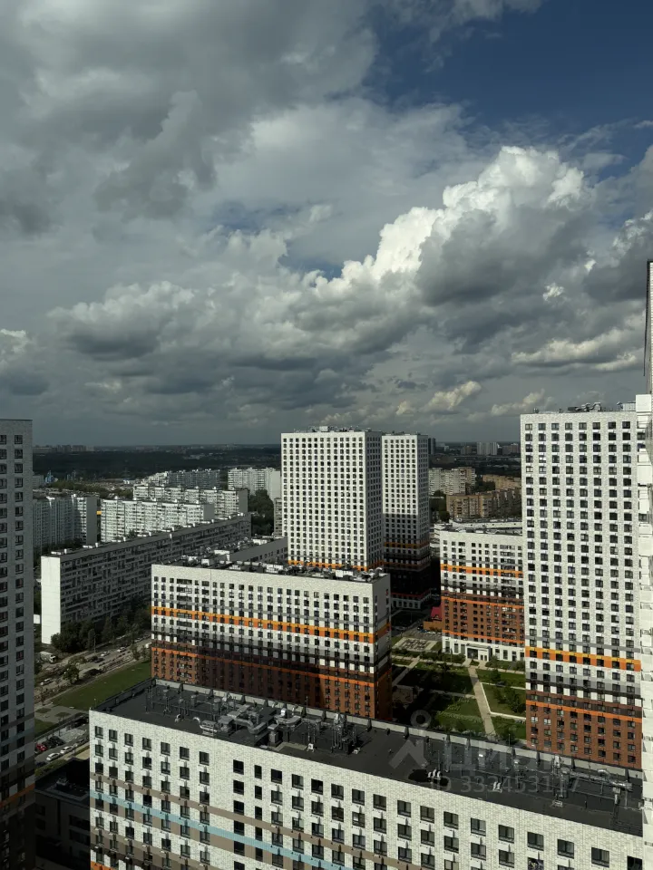 3-комн. квартира, 57 м², 32/33 этаж