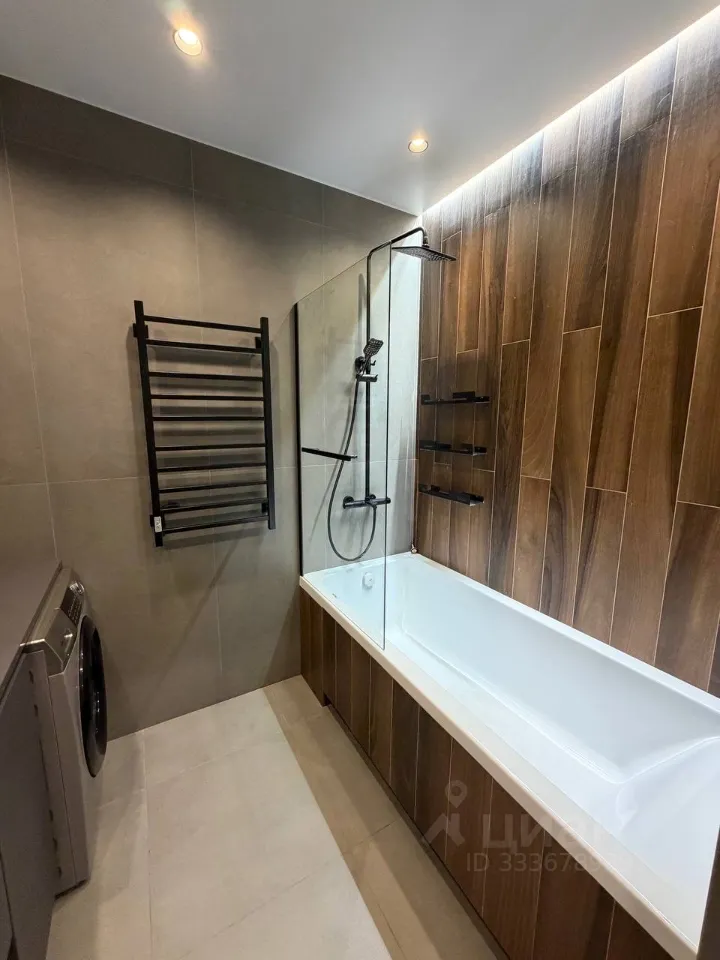 2-комн. квартира, 60,2 м², 18/23 этаж