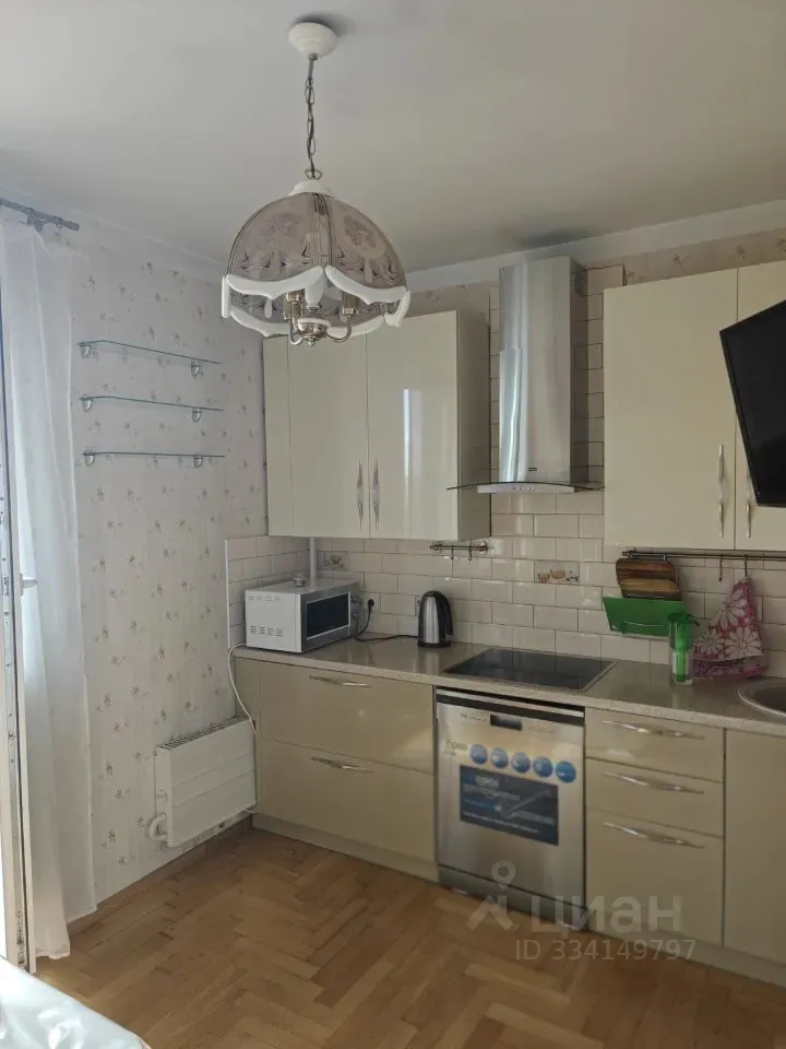 1-комн. квартира, 32 м², 10/22 этаж
