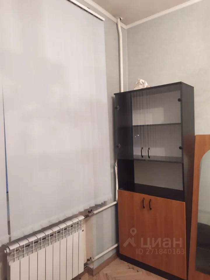 2-комн. квартира, 54 м², 1/8 этаж