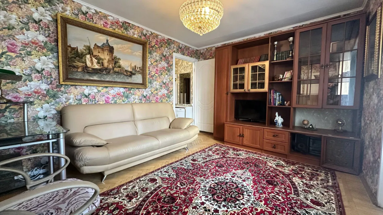 2-комн. квартира, 37 м², 7/9 этаж