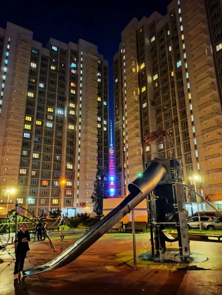 3-комн. квартира, 80 м², 2/22 этаж
