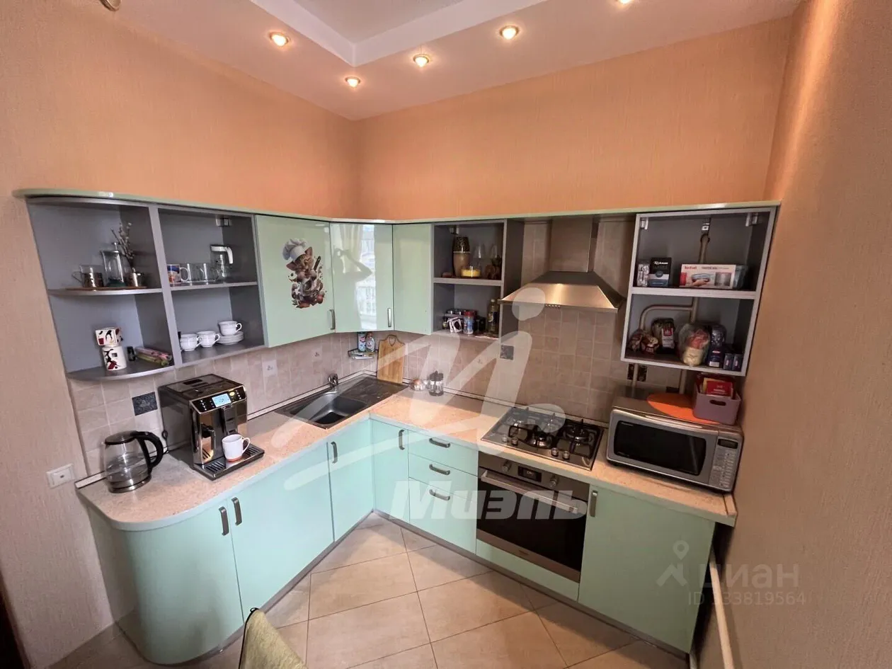 2-комн. квартира, 57 м², 10/10 этаж
