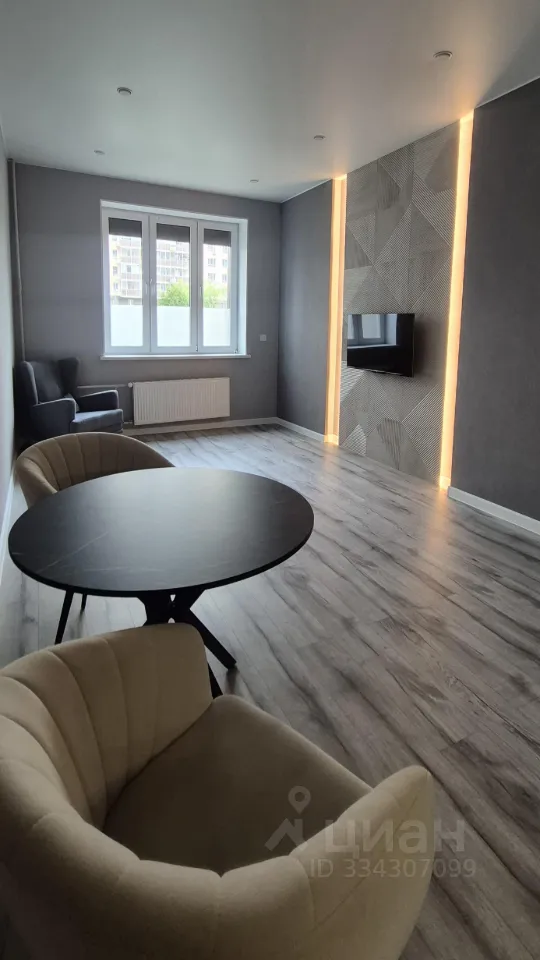 1-комн. квартира, 43 м², 1/18 этаж