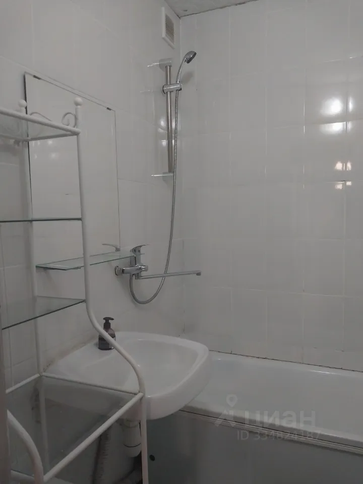 2-комн. квартира, 58 м², 14/17 этаж