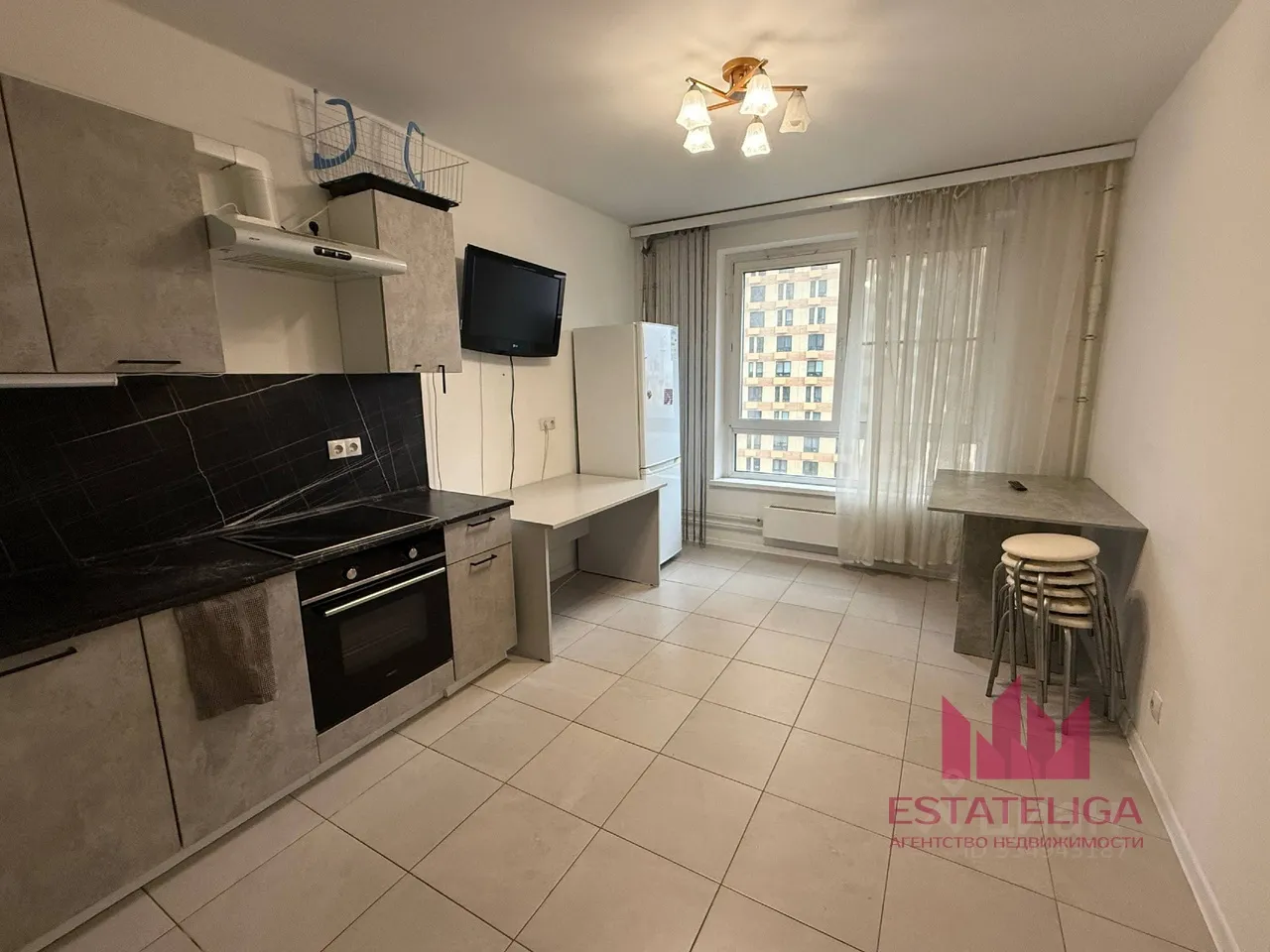 3-комн. квартира, 72 м², 6/33 этаж