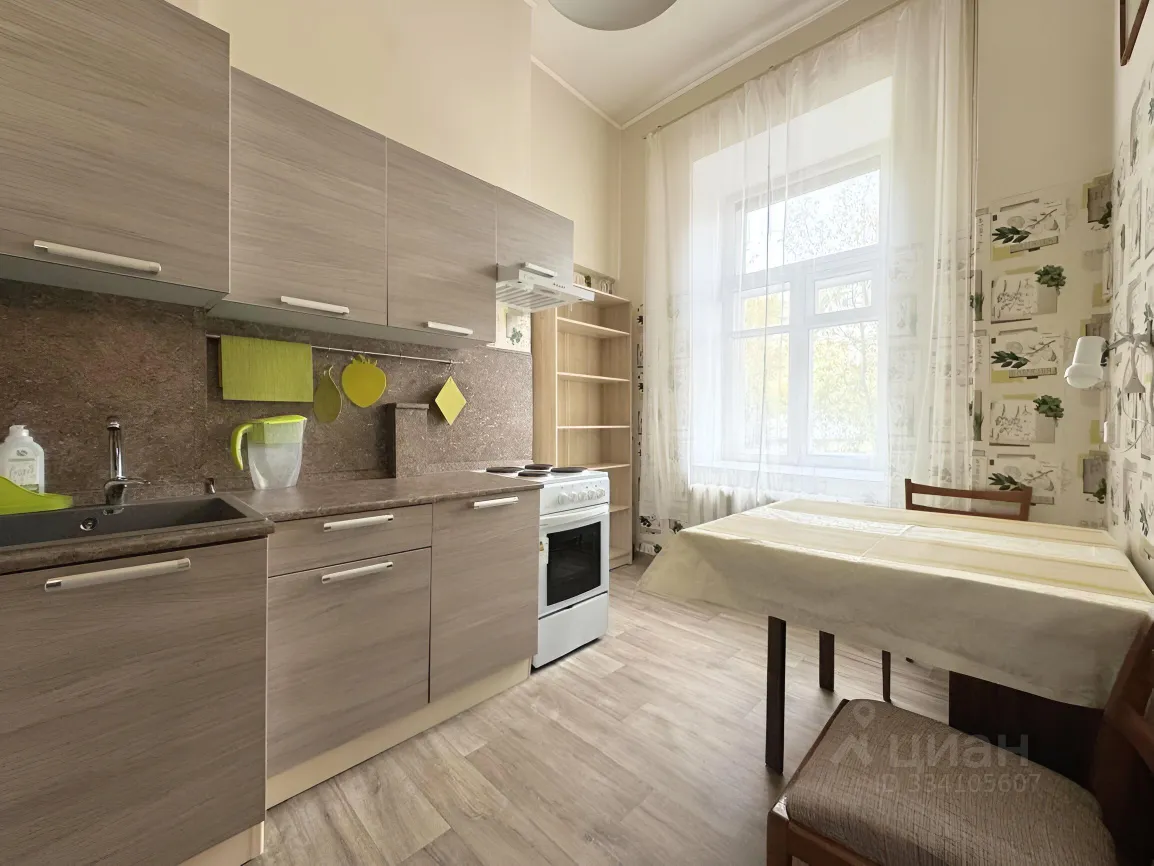 2-комн. квартира, 60 м², 2/6 этаж