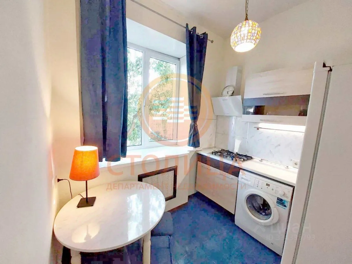 2-комн. квартира, 43 м², 2/8 этаж