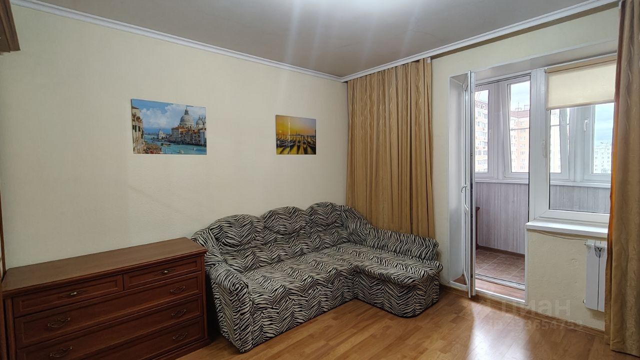 2-комн. квартира, 57 м², 9/22 этаж