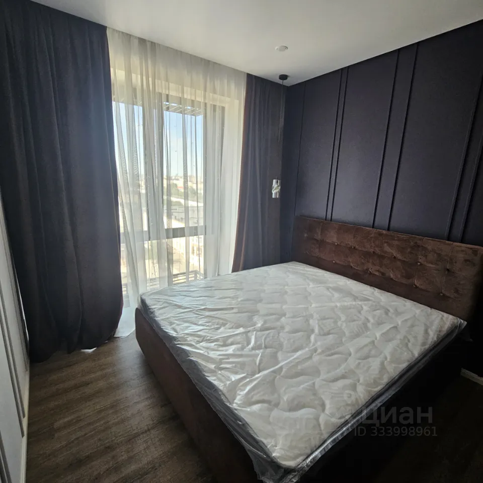 2-комн. квартира, 43 м², 12/30 этаж
