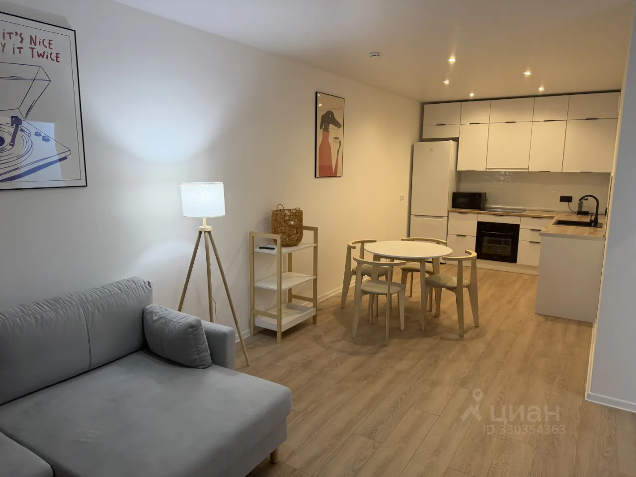 3-комн. квартира, 72 м², 24/32 этаж