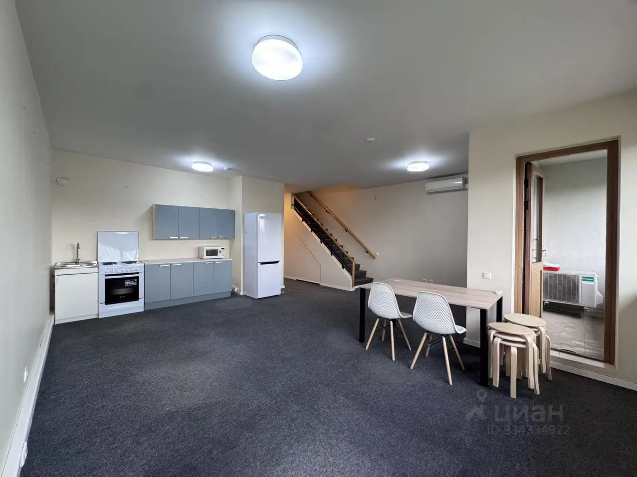 2-комн. квартира, 104 м², 5/35 этаж