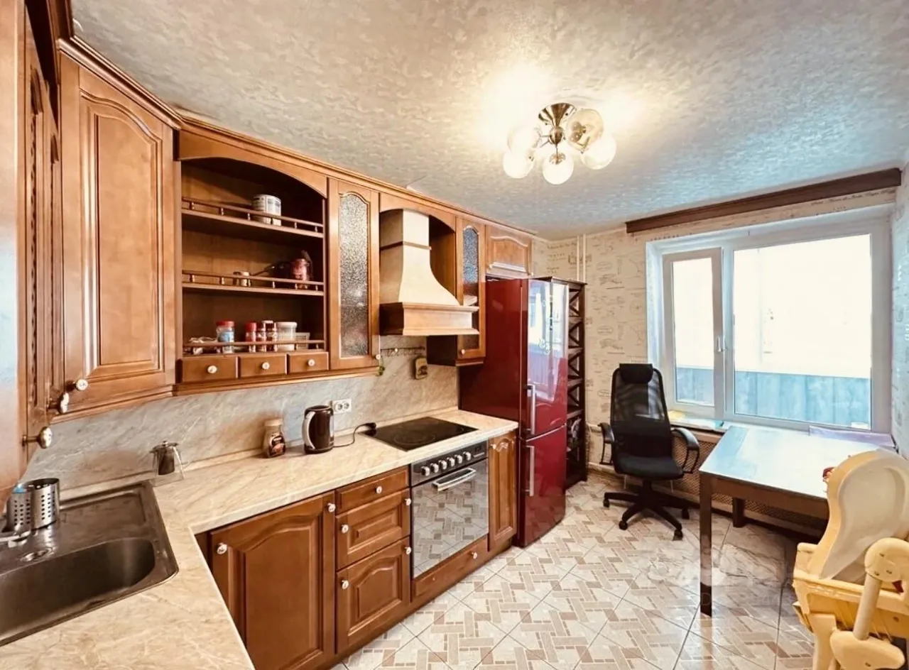 2-комн. квартира, 50 м², 9/16 этаж