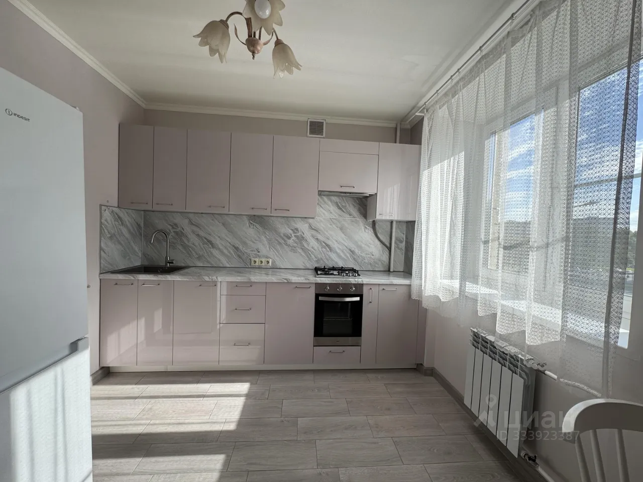 2-комн. квартира, 42 м², 3/9 этаж