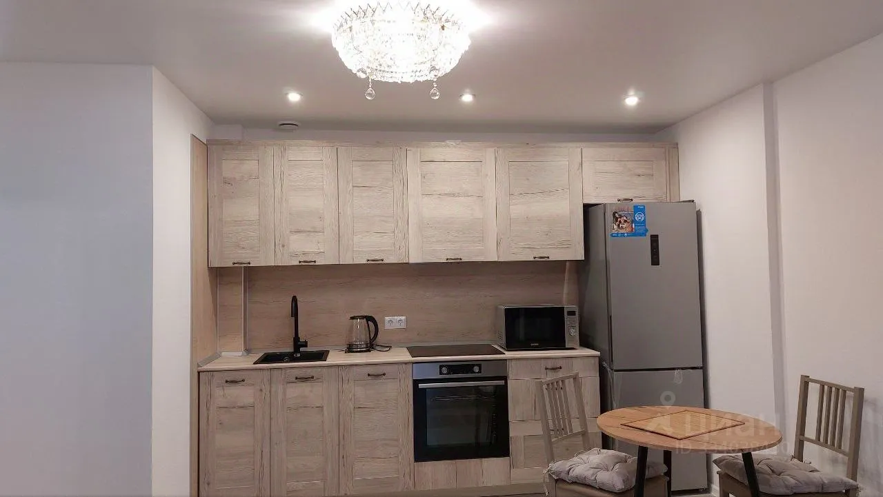 1-комн. квартира, 42 м², 10/33 этаж