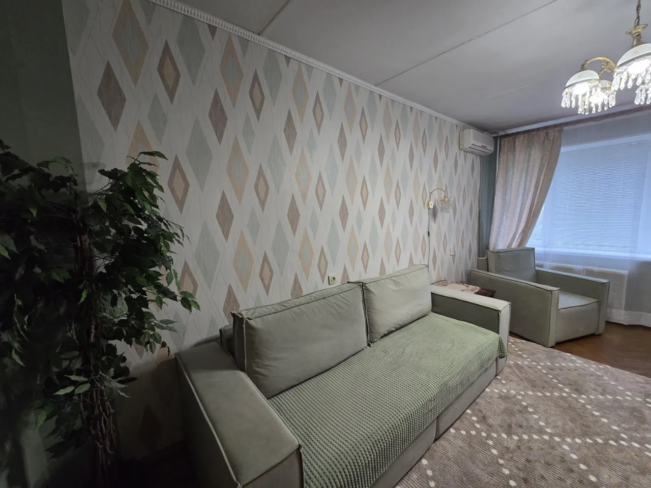 2-комн. квартира, 49 м², 4/7 этаж