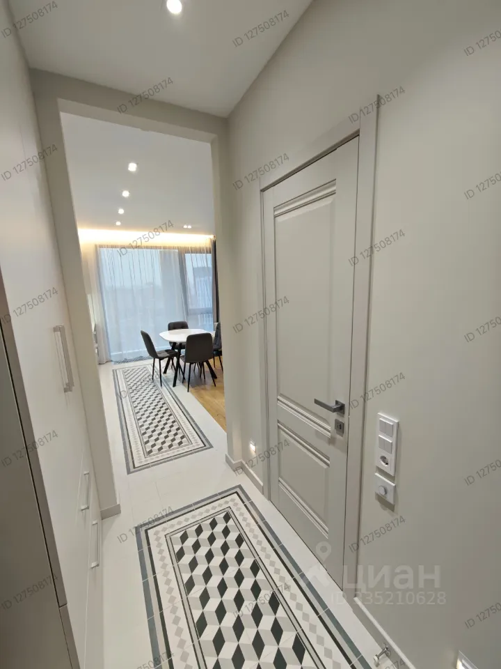 3-комн. квартира, 54 м², 19/29 этаж