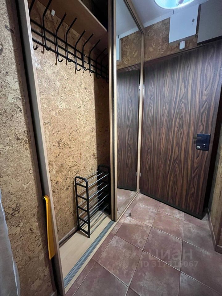 4-комн. квартира, 111 м², 3/16 этаж