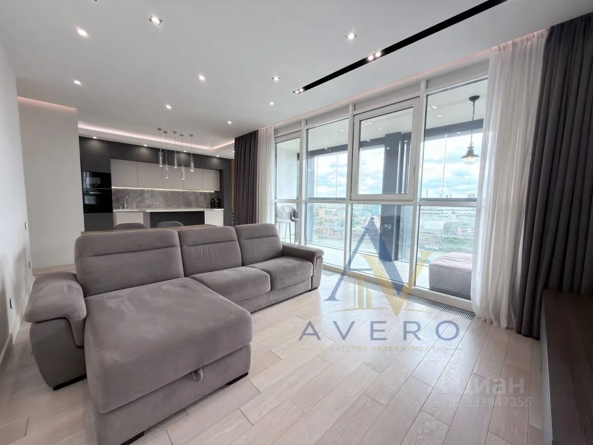 3-комн. квартира, 90 м², 15/16 этаж