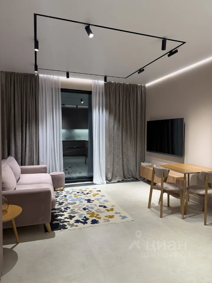 2-комн. квартира, 38 м², 24/30 этаж